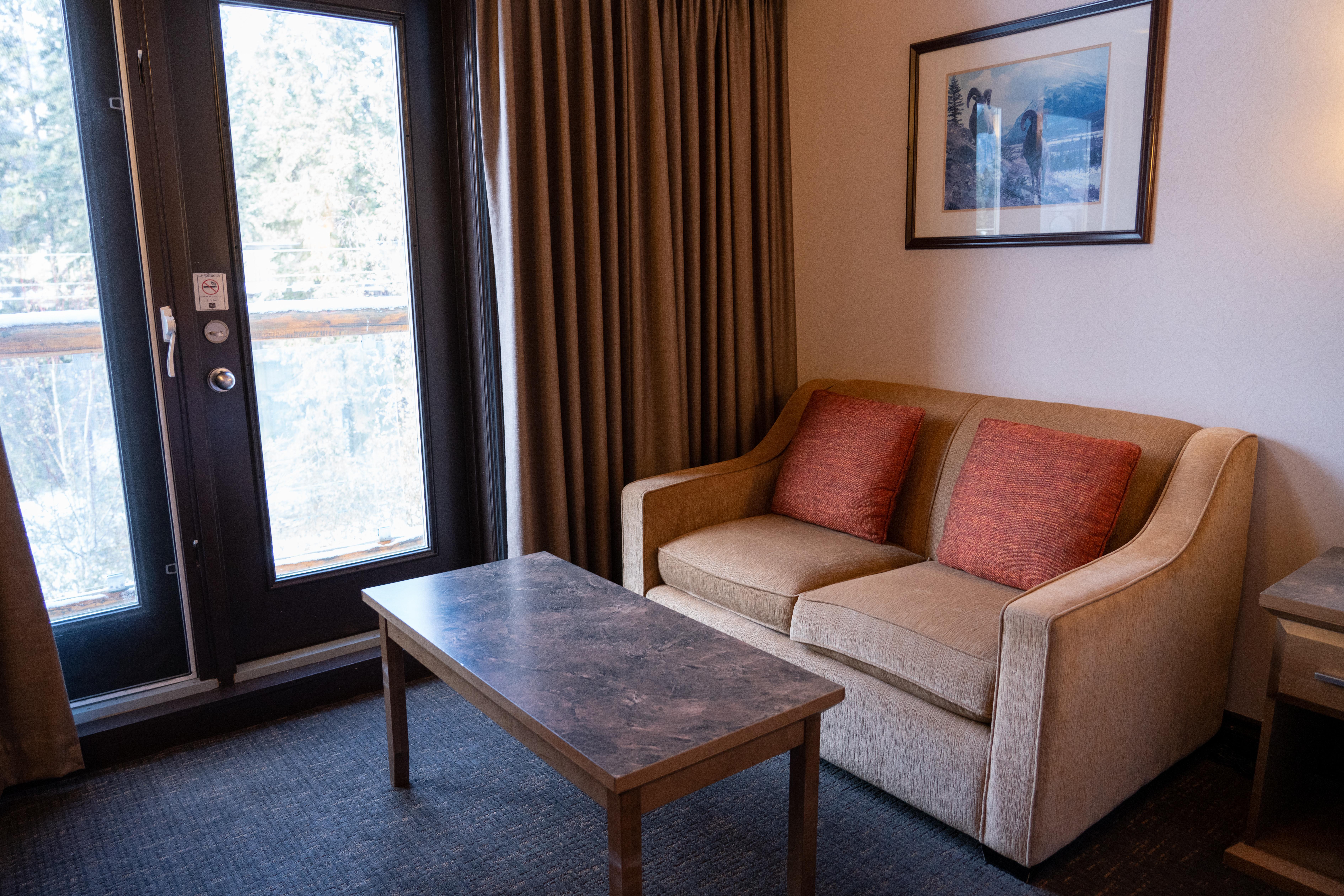 The Rundlestone Lodge Banff Bagian luar foto