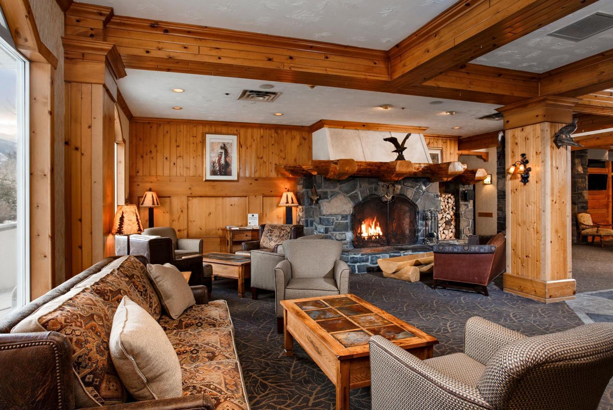 The Rundlestone Lodge Banff Bagian luar foto